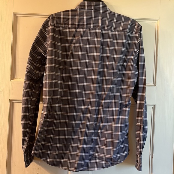 Hugo boss sharp, fit casual button down - Picture 4 of 5
